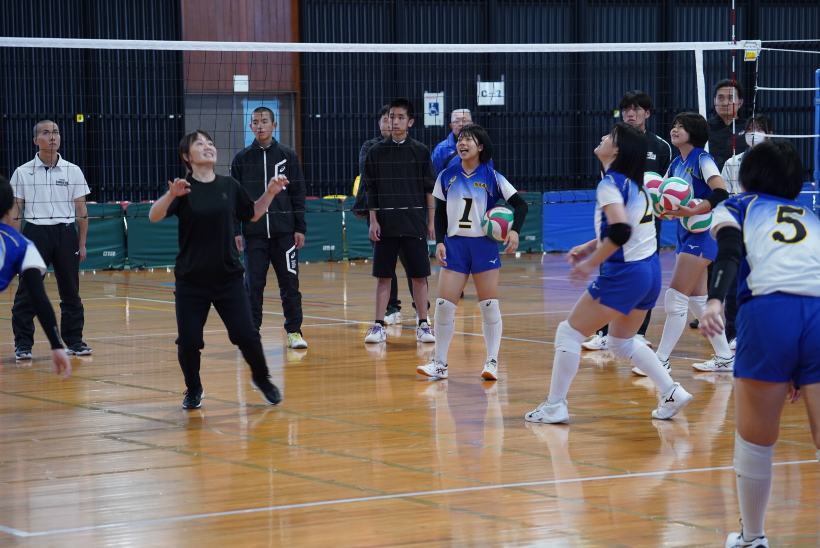 バレーボール教室の様子